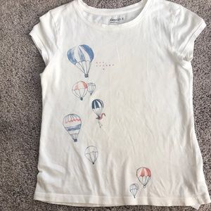 White Shirt W Hot Air Ballons